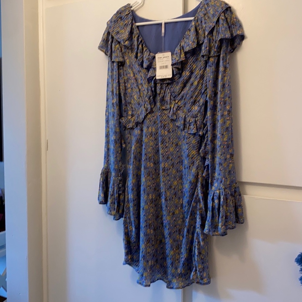 Long-sleeve Floral free people dress NWT